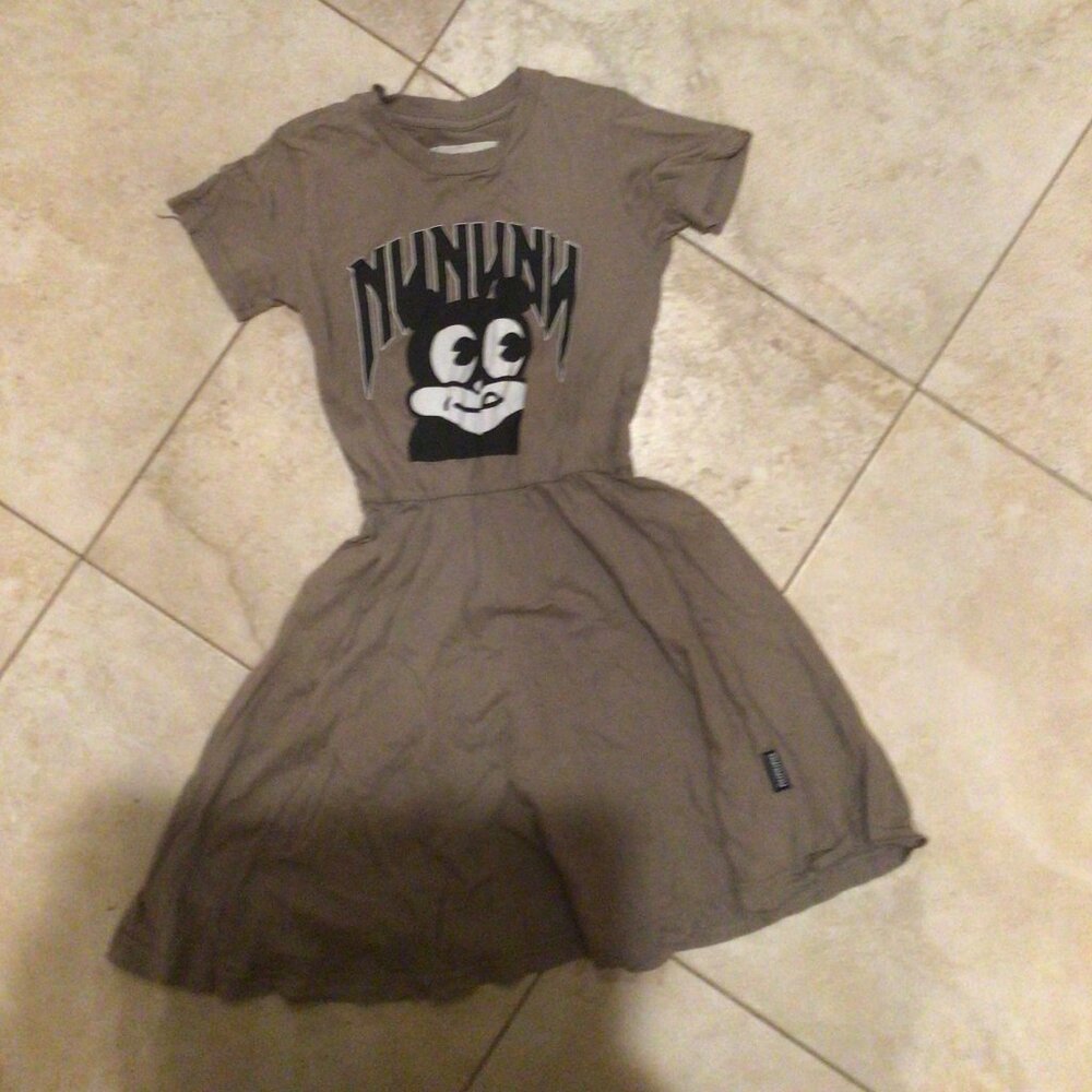 NUNUNU Dress size 4-5